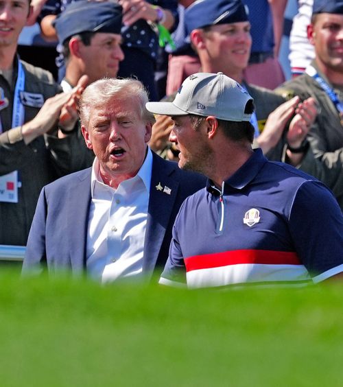 Haos în SUA: lunetiști și insulte!  Confruntarea America vs Europa a fost hiperpăzită pentru Trump. Nu și de agresiune verbală.   A refuzat să joace!