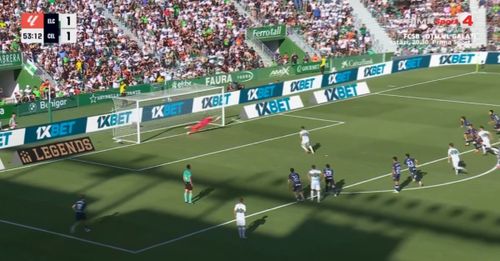 Penalty apărat Ionuț Radu Elche - Celta Vigo 2-1 1.jpg