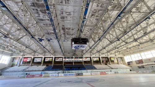 Patinoarul „Vákár Lajos” din Miercurea Ciuc (foto: Iosif Popescu/GOLAZO.ro)