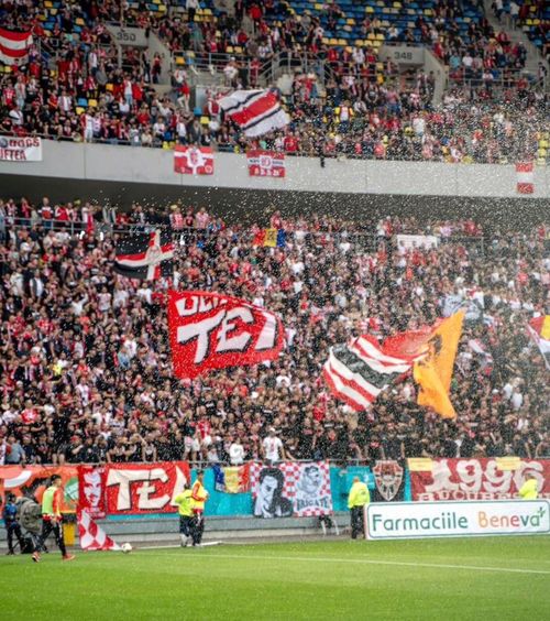 Ajung la 30.000?     Câte bilete a vândut  Dinamo în 24 de ore pentru meciul cu Rapid