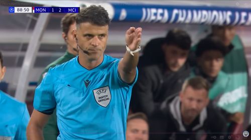 Faultul lui Nico Gonzalez în meciul Monaco-Manchester City (4).jpg