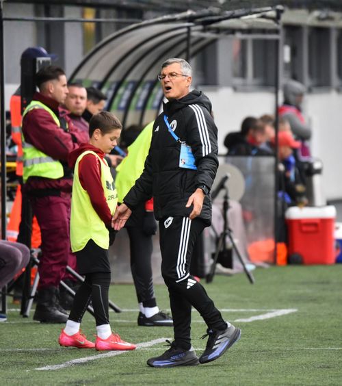 „Vreau să reziliem”   Sabău,   decis să plece  de la U Cluj după înfrângerea cu Csikszereda: „Echipa are nevoie de altceva” + Cine l-ar putea înlocui