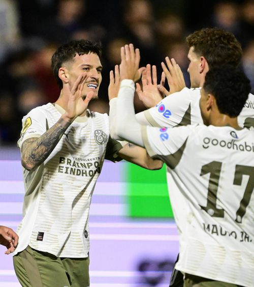 A spart gheața    VIDEO  Cum a înscris Dennis Man   primul gol  în tricoul lui PSV Eindhoven » A dat și o pasă decisivă