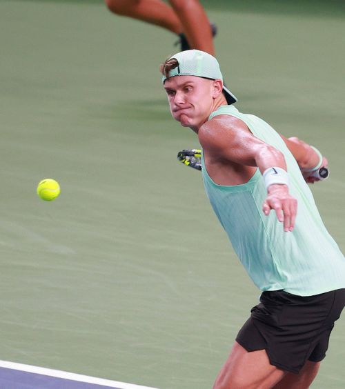 „Vreți să moară un jucător?”  ATP ar putea introduce   o nouă regulă,  după ce Rune, Djokovic și Sinner au fost doborâți de căldură