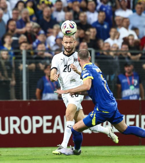 „Vrem totul”  Austriecii ne avertizează. Știu ce vor găsi la București:   „E sub presiune”.  Ținta lui Arnautovic