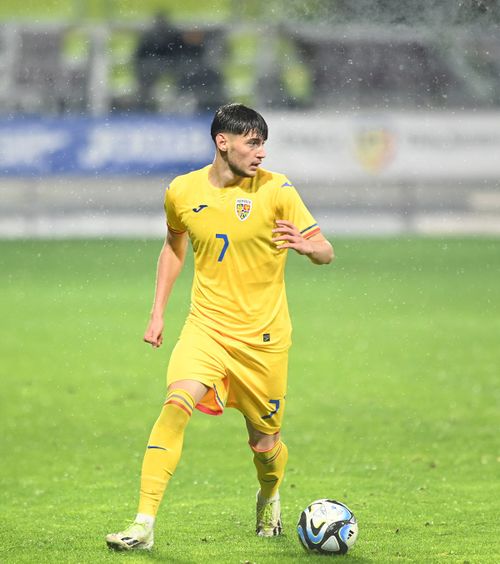 Ce se întâmplă cu Mazilu   Explicațiile oferite de Dinamo:   „E clar că trebuie să facă diferența”