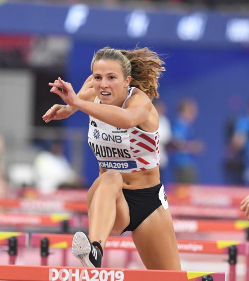 Își acuză antrenorul de abuz sexual  O sportivă dezvăluie:   „Mi-a spus să-mi scot sutienul”  + Spune că Federația a mușamalizat cazul ei