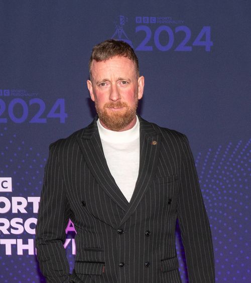 „Am prizat cocaină de pe medalia de aur”  Ciclistul englez cu cinci titluri olimpice, dezvăluiri despre   dependența de droguri : „Nu știu cum de nu am murit”