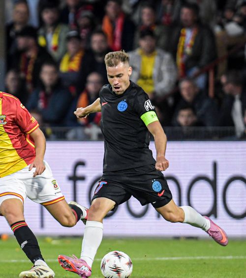 „Nimeni nu știe ce e”   Ioan Becali explică de ce Darius Olaru   nu s-a transferat  în Vest: „O mare problemă”