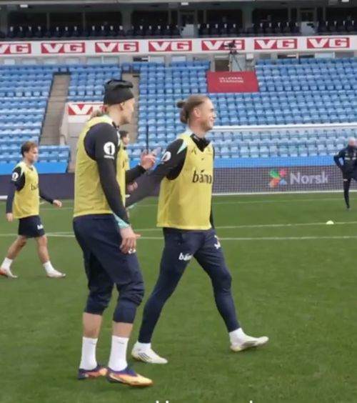 Imagini surprinzătoare    VIDEO  Starul fotbalului mondial a purtat microfon la antrenament:   „Ai băut?  Ce ai făcut azi noapte?” 