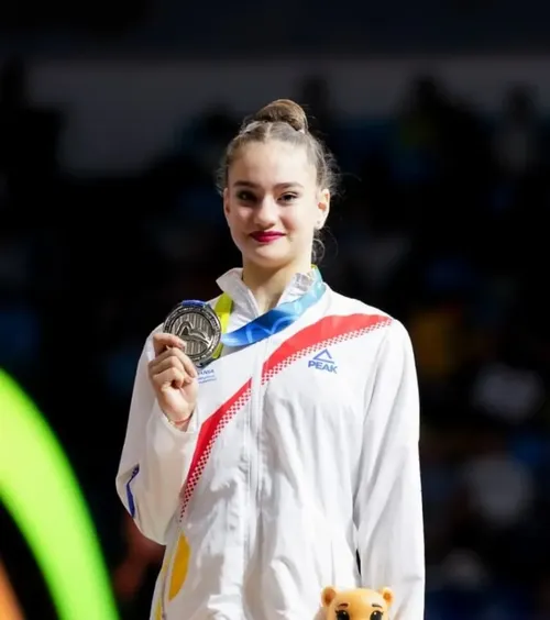 Scandal în gimnastica ritmică  Finanțarea Federației,   suspendată  la două luni după ce România a reușit o performanță istorică » Explicația ANS