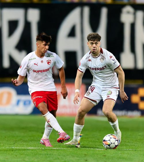 „Ca Borza n-ai cum să găsești”  Victor Angelescu, despre   absența fundașului  la derby-ul cu Dinamo » Ce spune despre accidentarea lui Musi