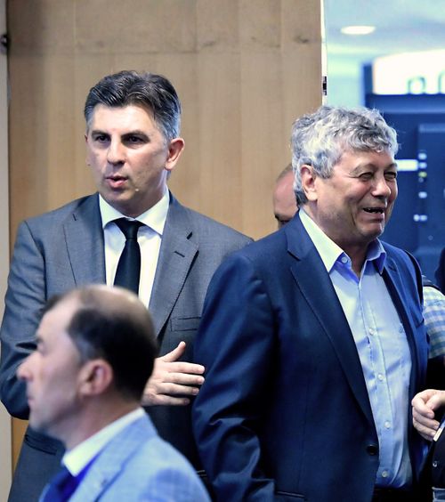  „Nu a făcut bine naționalei”  Ionuț Lupescu îl critică pe Lucescu: „Dacă voia,    trebuia să se retragă după Nations League  și cu asta basta!”