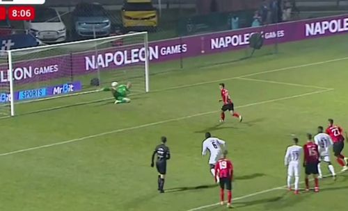 Csikszereda - CFR Cluj, penalty acordat gazdelor. Captura Prima Sport.jpg