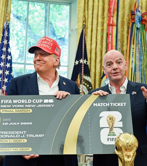 Infantino are motive să zâmbească  Câte bilete s-au vândut pentru   Cupa Mondială din 2026