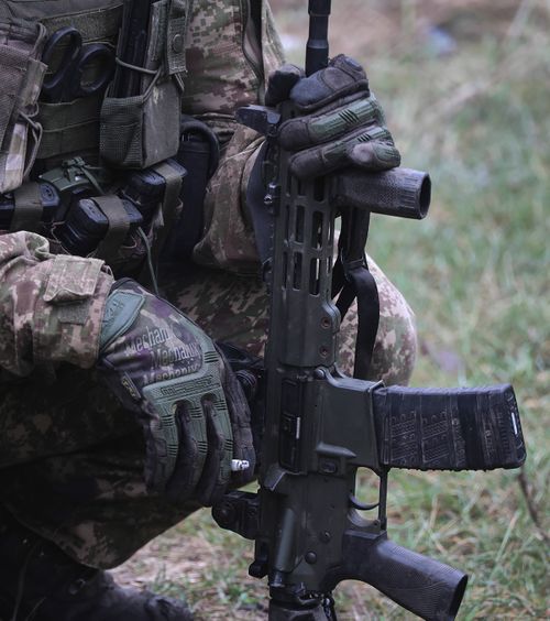 Mai rău decât Blănuță!    Ce a făcut un internațional ucrainean  legat de războiul anti-Rusia. Atacat, anchetat, forțat!