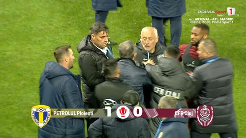 Petrolul - CFR Cluj. Conflict între Neagoe și Mandorlini după meci