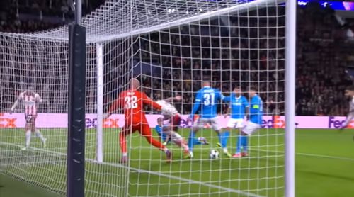 Primul gol marcat de Dennis Man în meciul PSV - Napoli 6-2. Foto: Captură, Prima Sport