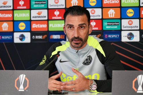 Conferință de presă Elias Charalambous și Juri Cisotti înainte de FCSB - Bologna/ Foto: Iosif Popescu - GOLAZO.ro