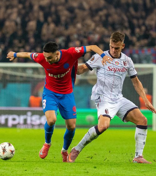 A vrut să-l umilească  Patronul FCSB voia   să-l schimbe după 10 minute  cu Bologna! Motivul pentru care s-a abținut