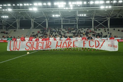 CS Dinamo - FC Dinamo, înainte de meci