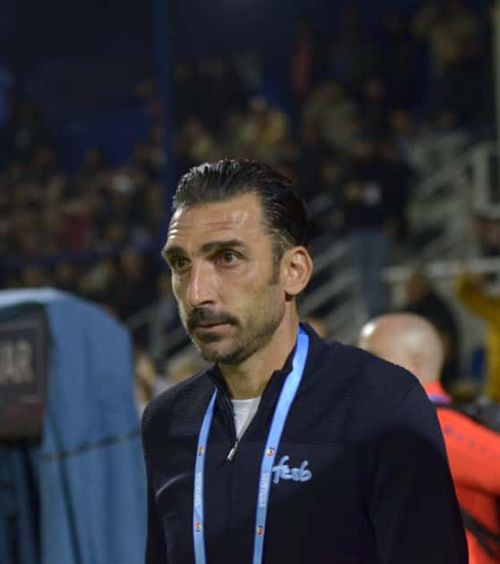 „Trebuia să facem asta mai repede”  Ce le-a   reproșat  Charalambous jucătorilor de la FCSB după victoria cu Gloria Bistrița » A avut un remarcat