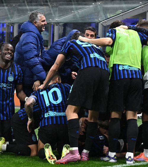 Galeria a cântat pentru Chivu    Inter și-a revenit  după înfrângerea cu Napoli » Gest important al fanilor + jucătorii au vorbit despre antrenorul român