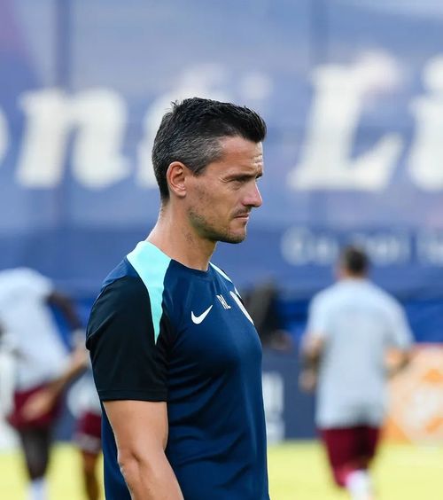Rus amenință Dinamo  Interimarul lui CFR Cluj, sigur înainte de derby:   „Avem lot mai bun”  » Absențe importante pentru ardeleni