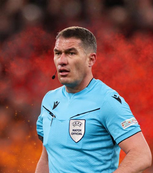 Kovacs, la înălțime  Nominalizat la premiul pentru   cel mai bun arbitru în 2025   » Două românce pe listă la feminin