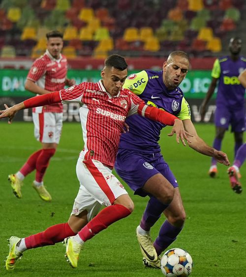 Dinamo - CFR Cluj 2-1    VIDEO.  „Câinii” erau ca și bătuți, dar au revenit incredibil cu   2 goluri în 3 minute!