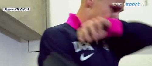 Dinamo - CFR Cluj. Louis Munteanu a plecat plângând de la interviu (20).jpg