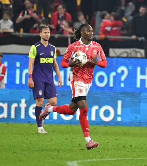 „Vrem să fim în play-off”  Karamoko este încrezător după victoria cu CFR Cluj 2-1:   „Acesta e obiectivul”