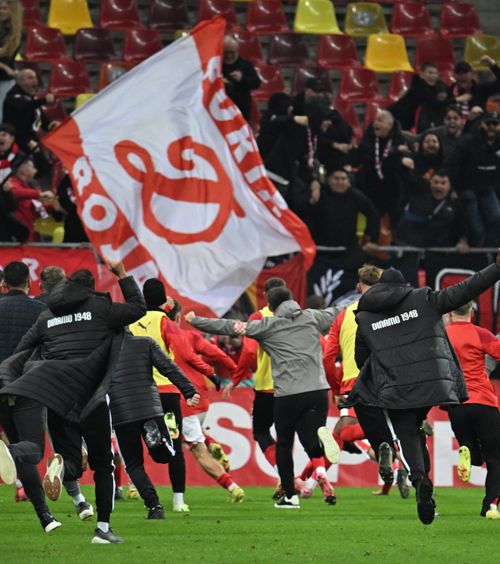 Dinamo, amendată   Anunțul făcut de Jandarmerie după incidentul din finalul   partidei cu CFR