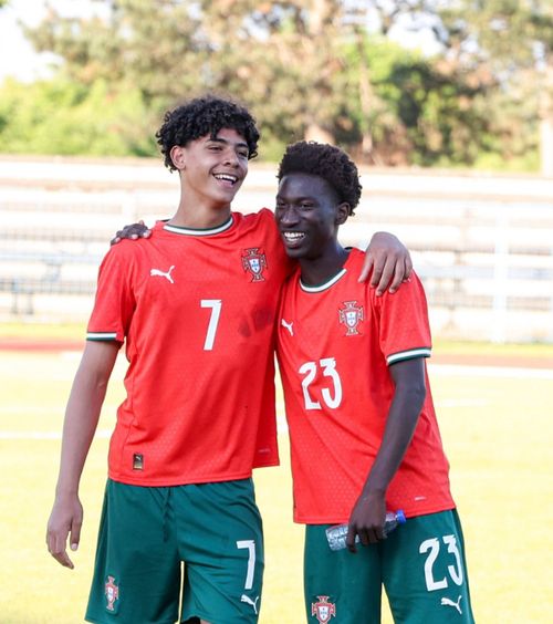 Moment unic pentru Cristiano Jr    VIDEO.   Fiul lui Ronaldo a marcat   primul gol  pentru Portugalia U16