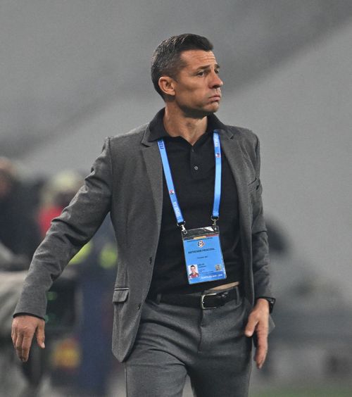 „Craiova merita să câștige”    Costel Gâlcă,  dezamăgit de prestația giuleștenilor: „Dacă vrem să ne batem la primele locuri, trebuie să dovedim”