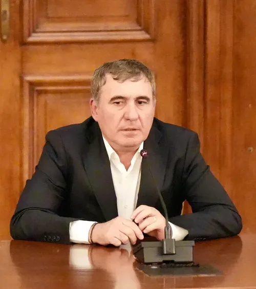 „Mereu în inima mea, nea Imi”    Gică Hagi,  mesaj emoționant după dispariția lui Emeric Ienei, fostul său antrenor