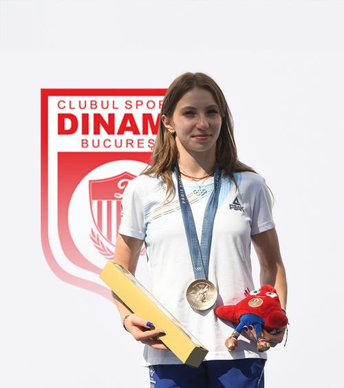 Ana Maria Barbosu a semnat cu Dinamo     Ignorată de Steaua  după negocierile inițiale, medaliata olimpică e legitimată la clubul din „Ștefan cel Mare”