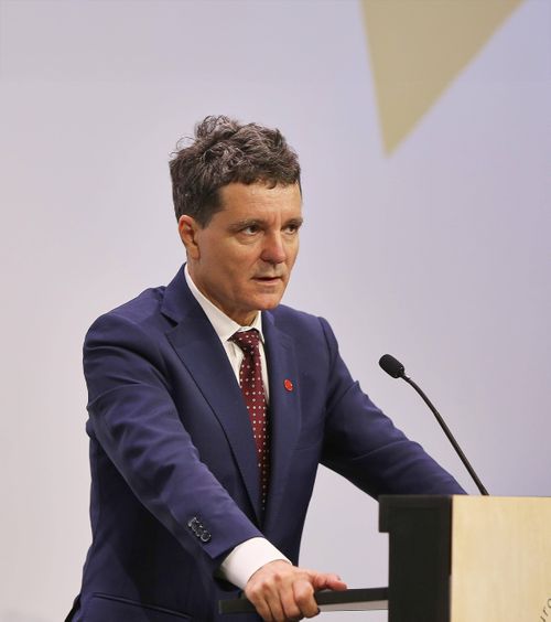 Omagiu pentru Ienei    Președintele Nicușor Dan  a reacționat, după decesul antrenorului: „Am pierdut una dintre figurile legendare”