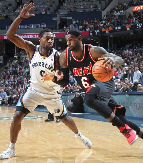 Fost star din NBA, arestat  Baschetbalistul a fost reținut pentru   posesie de droguri