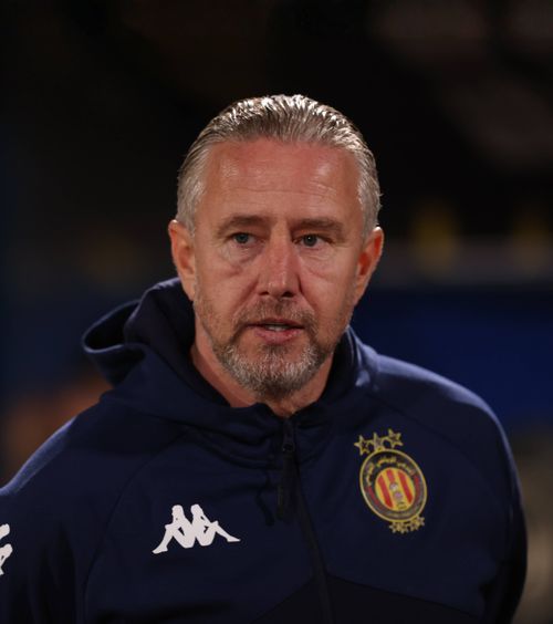 Reghe se umple de bani  FIFA i-a dat dreptate: demitere abuzivă! Cine trebuie să îi plătească o   sumă uriașă