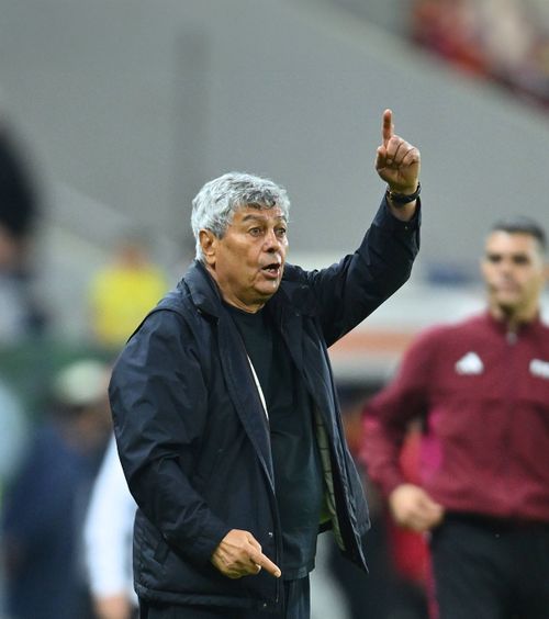Lucescu mai are o necunoscută    Singura incertitudine a selecționerului  pentru meciul decisiv Bosnia - România