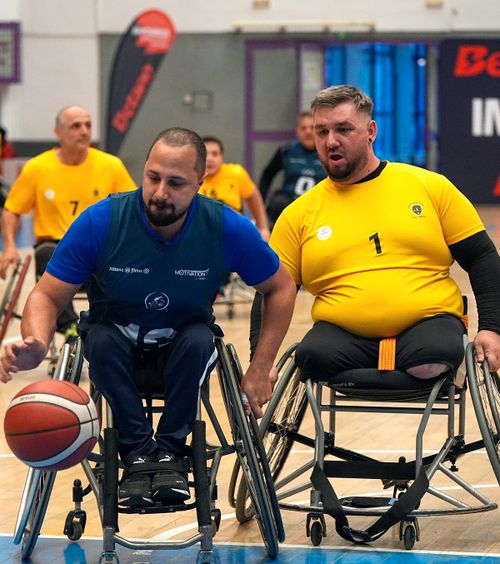Un mesaj pentru întreaga țară  Eduard Novak, președintele Comitetului Paralimpic Român:   „Sportul paralimpic trebuie integrat,  nu separat”