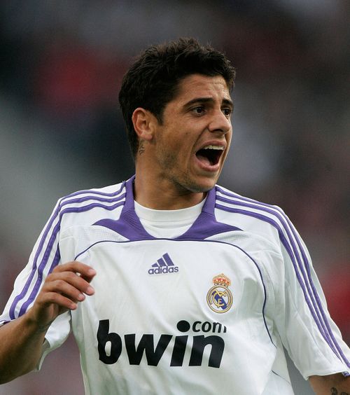 Beat la antrenamente   Fostul jucător de la   Real Madrid,  despre problemele cu alcoolul: „Am început la 13 ani și nu m-am mai oprit. Beam 10 beri pe zi”