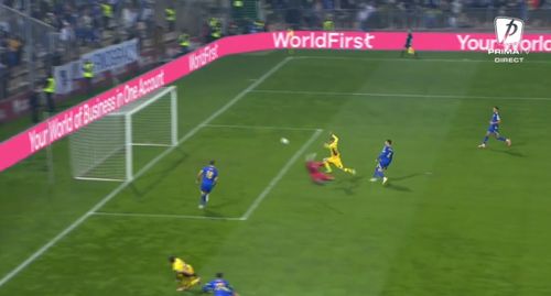 Golul lui Bîrligea în meciul cu Bosnia Foto captura ecran Prima TV (13).jpeg