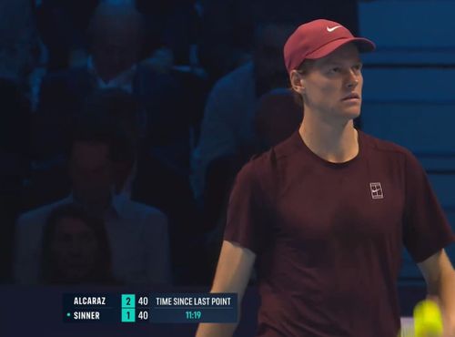 Finala Turneului Campionilor, întreruptă după ce unui spectator i s-a făcut rău (FOTO: captură Digi Sport 2)