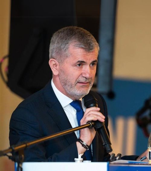 „Singura scăpare”  Valeriu Iftime propune un   înlocuitor  pentru Mircea Lucescu: „E clar că nu va mai continua la baraj”
