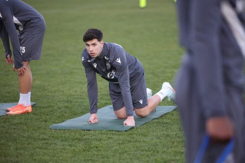 Antrenamentul celor de la Petrolul, înainte de partida cu FCSB. Foto: fcpetrolul.ro