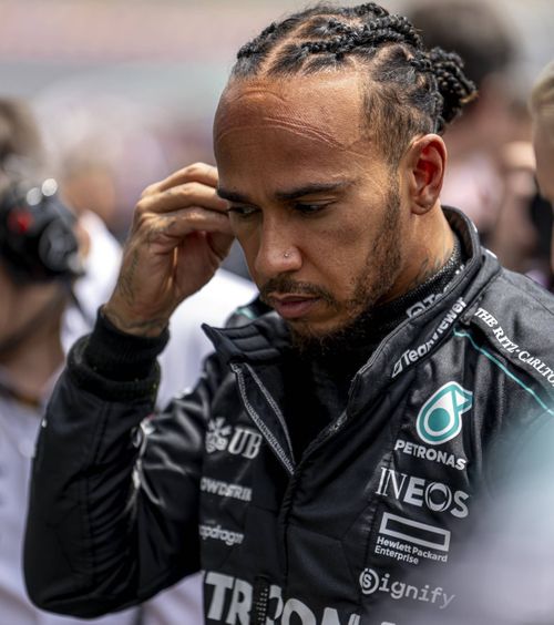 Hamilton, an de coșmar  Englezul vrea să fugă de la   Ferrari:  „Abia aștept să se termine următorul sezon”