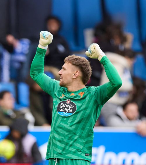 Ionuț Radu, jucătorul lunii!  Românul i-a cucerit pe toți la Celta Vigo:   „Niște luni minunate!”  » Ce spune despre accidentarea de la deget