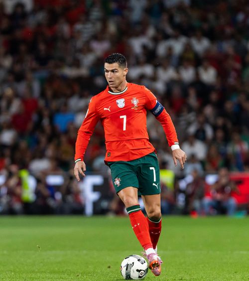 FIFA l-a ajutat pe Ronaldo!  Ce pedeapsă a primit după ce a luat   „roșu” direct cu Irlanda  și cum va putea să joace în primul meci la CM 2026